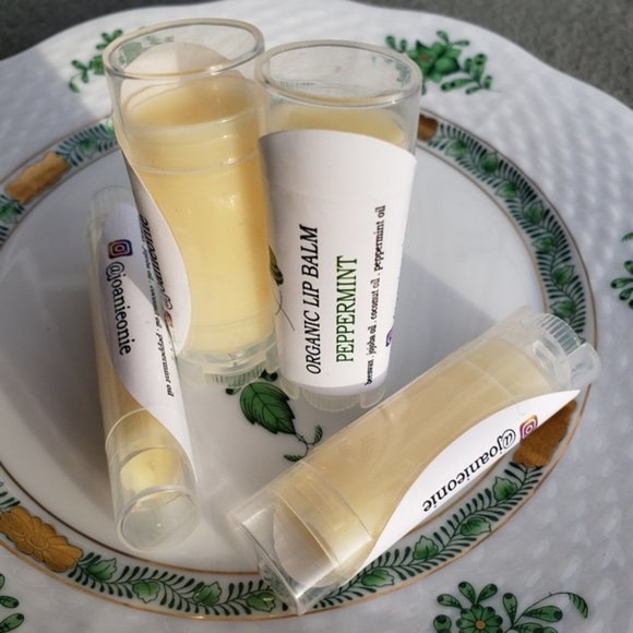 xx 4 Lip Balms Organic PEPPERMINT Hand Crafted NWT - Picture 2 of 10